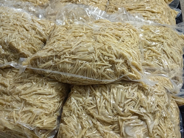 袋装盐渍牛蒡丝